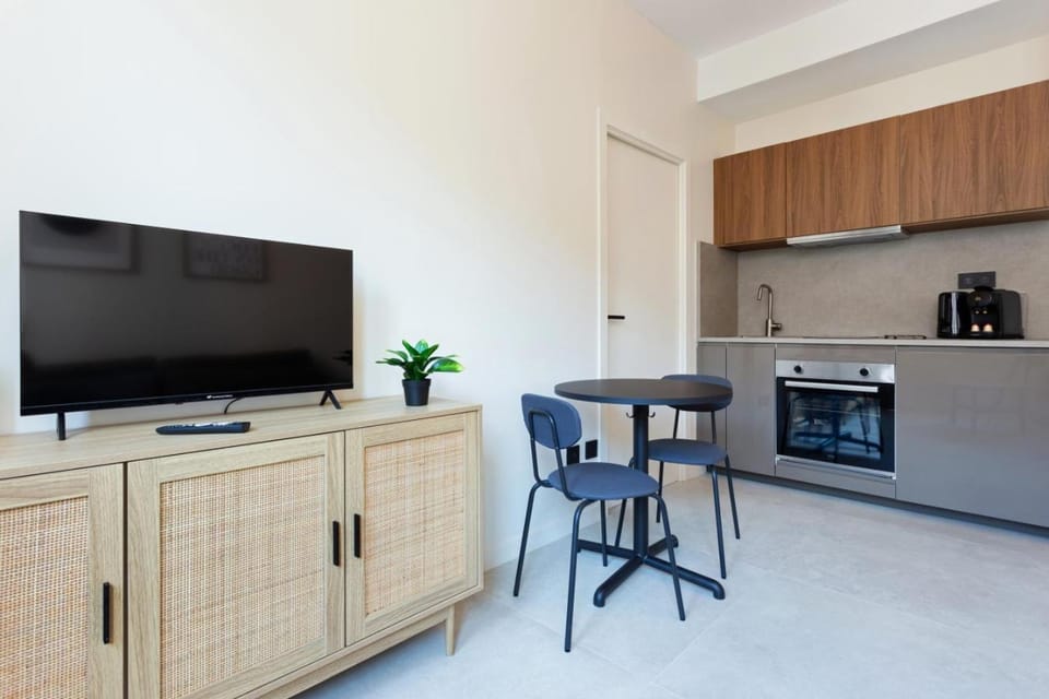 Monterverdi Suites - Appartement climatisé et central Apartment in Nice