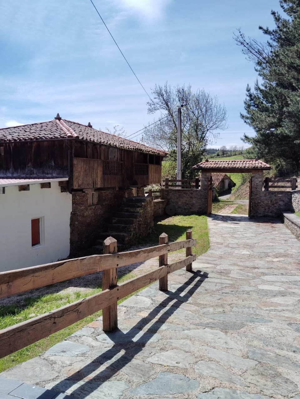 Property building, Spring, Landmark view