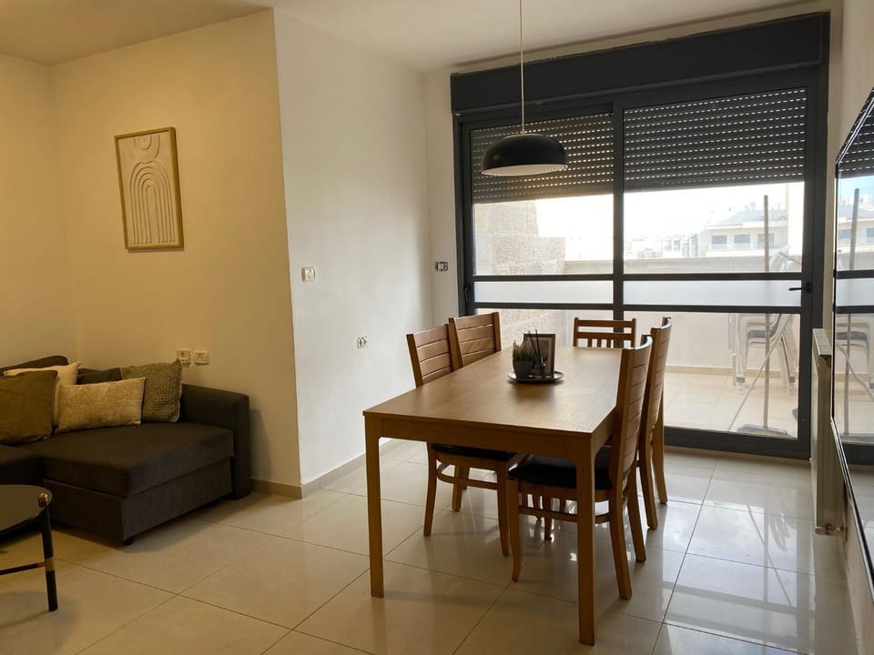 Royal Messilat Suite Penthouse 4bdrm Souccah 40 m Apartment in Jerusalem