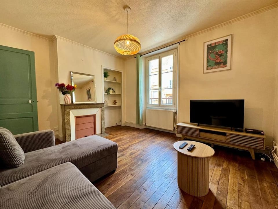 Au Bois Dormant Apartment in Paray-le-Monial