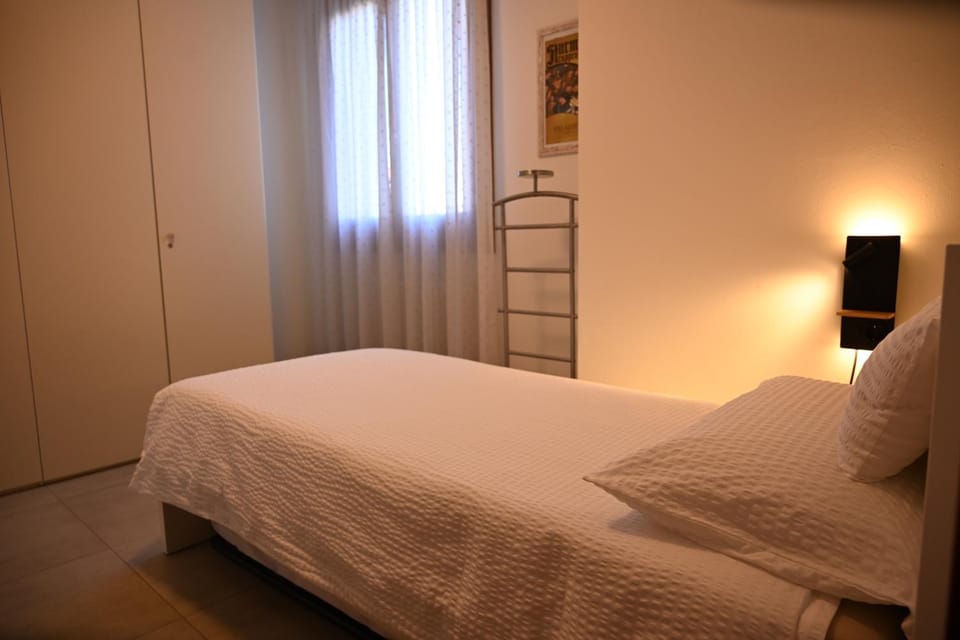 Bed, Photo of the whole room, Bedroom, furniture, furniture, wardrobe