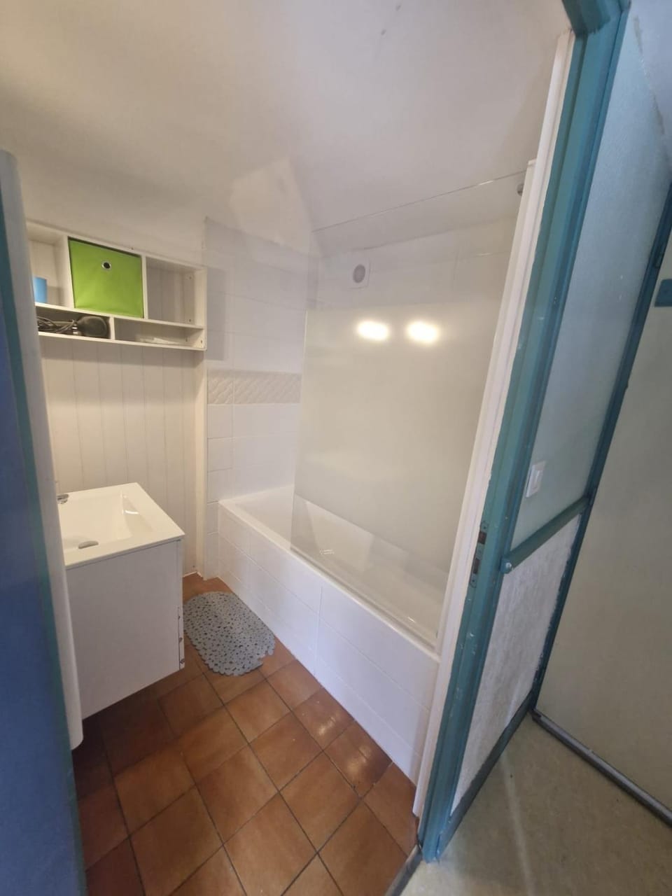 Shower, Bathroom, Bath
