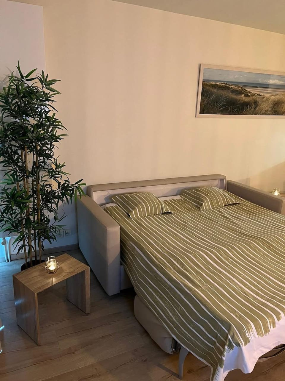 Studio heated indoor pool KLIF 406 De Panne Apartment in De Panne