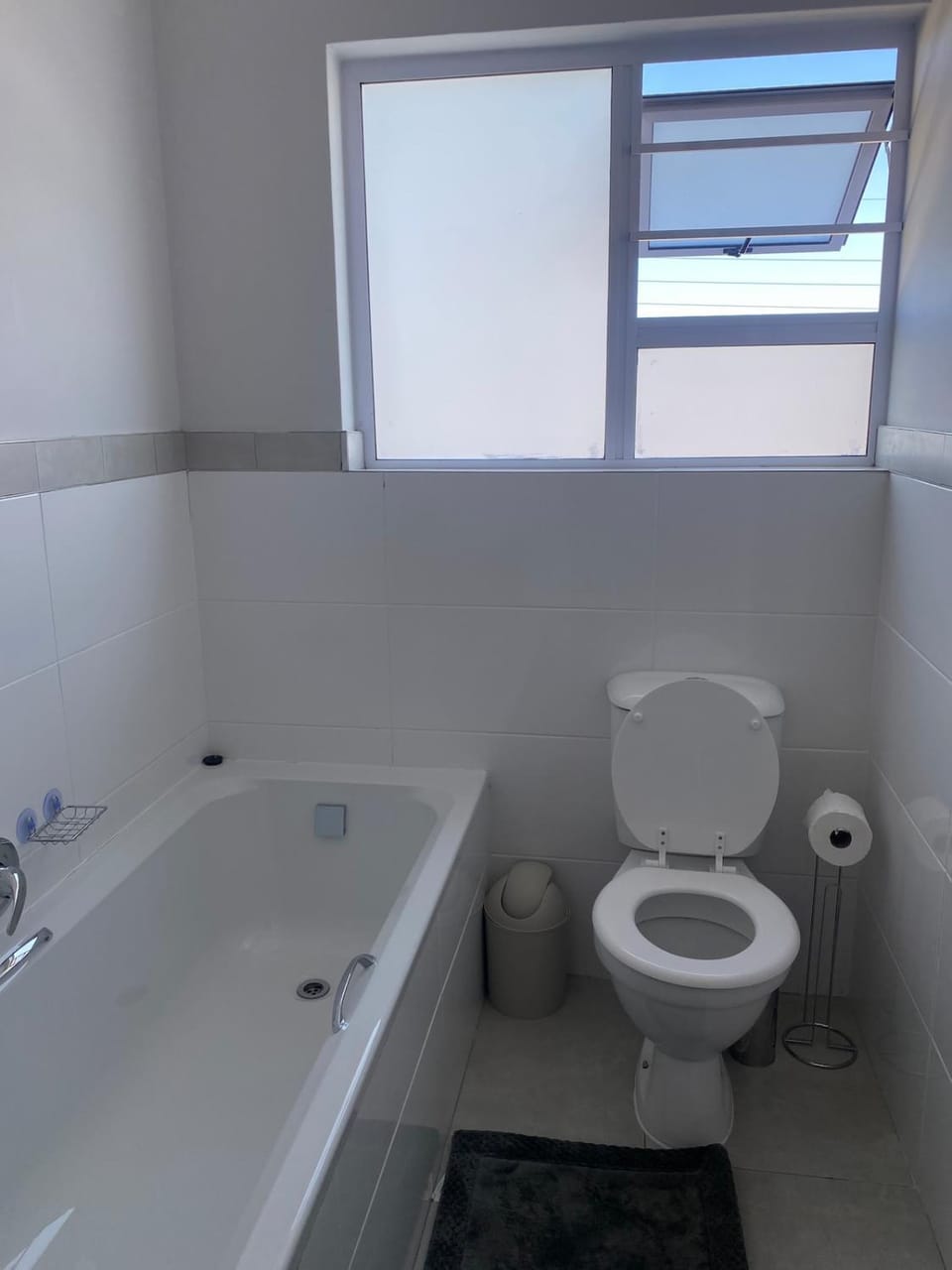 Toilet, Bath