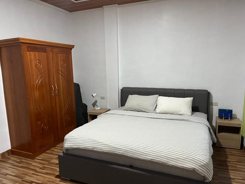 RIO HOMEY Cozy For Couple and Family Vacation rental in Indonesia