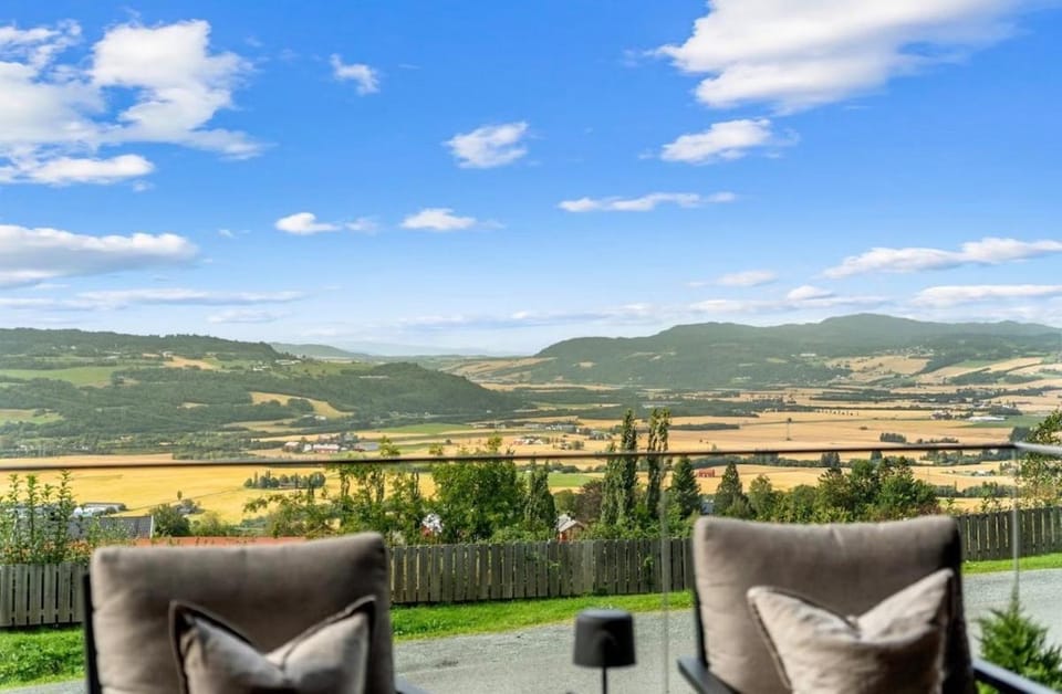 Panorma View Near Trondheim - Modern Cozy Stay House in Trondelag