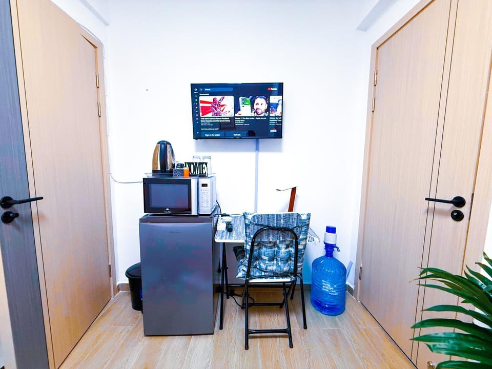 Communal lounge/ TV room, TV and multimedia, Kitchen or kitchenette, Living room, Seating area, Dining area, Evening entertainment, minibar