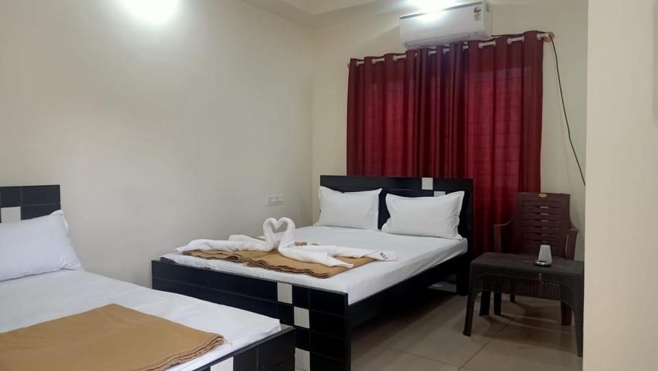 Royal Comfort Nature lodge in Bengaluru