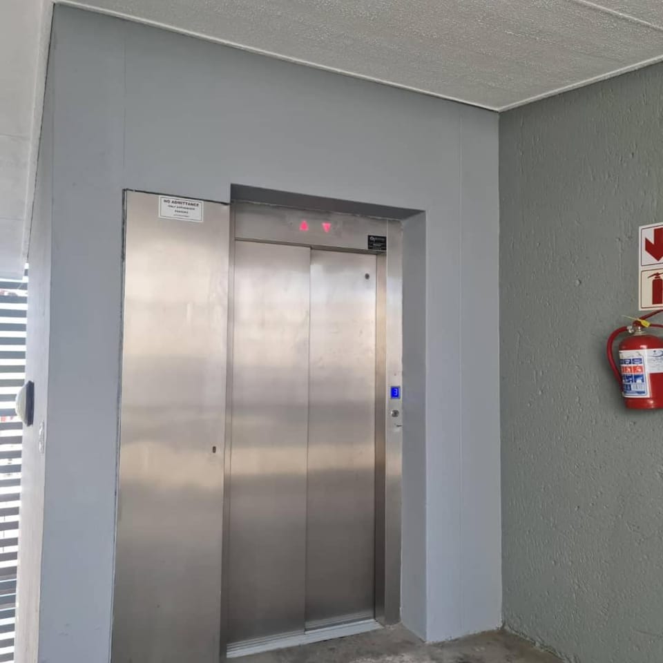 Windhoek Modern Apartment with Balcony Apartment in Windhoek
