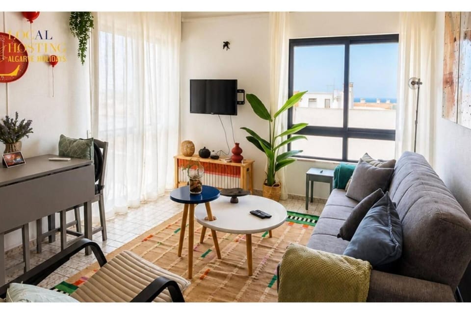 Sea - View Apartament Apartment in Faro District