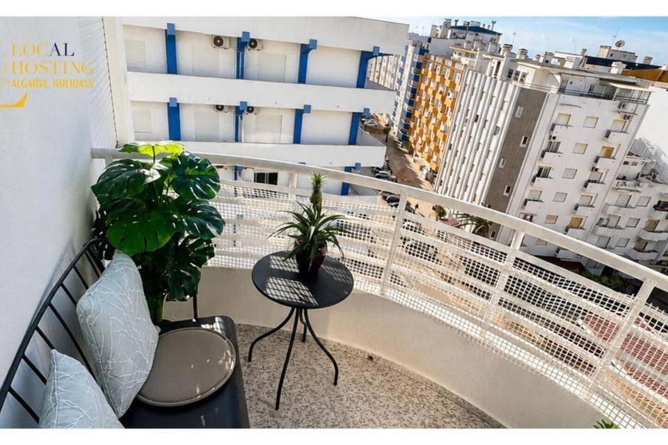 Sea - View Apartament Apartment in Faro District