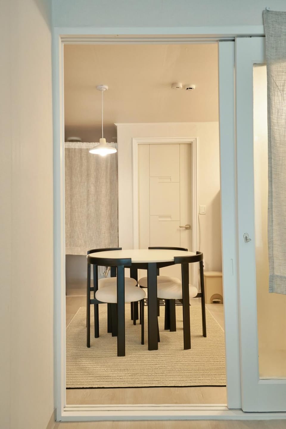 Grand Opening DDP 10 Min Myeongdong 20 Min Apartment in Seoul