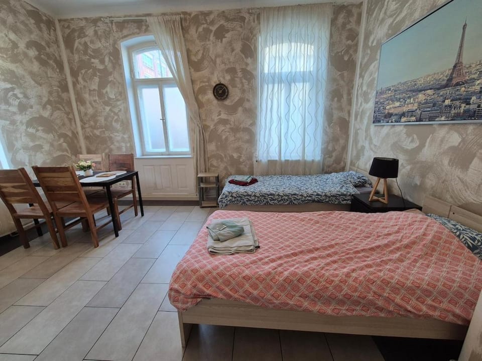 Living room, Bedroom