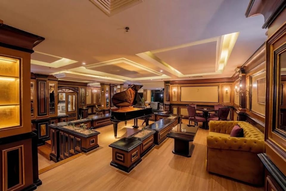 Lounge or bar