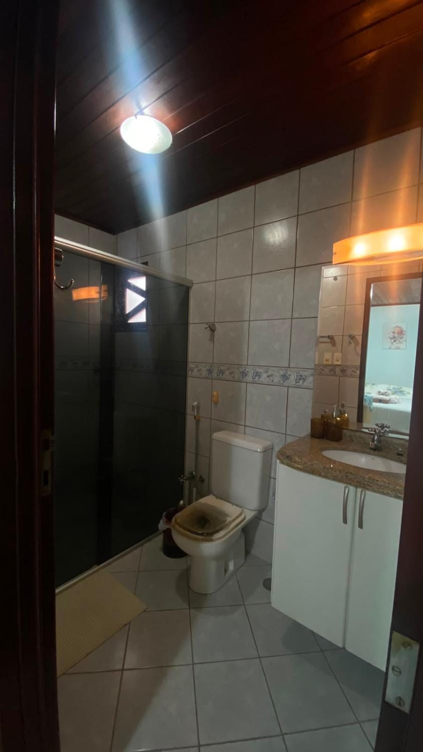 Shower, Toilet, bidet