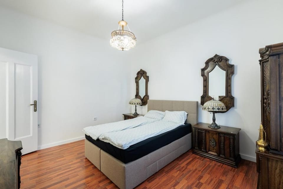 Presidential 2BR apartment in Sarajevo Main Street Apartment in Sarajevo