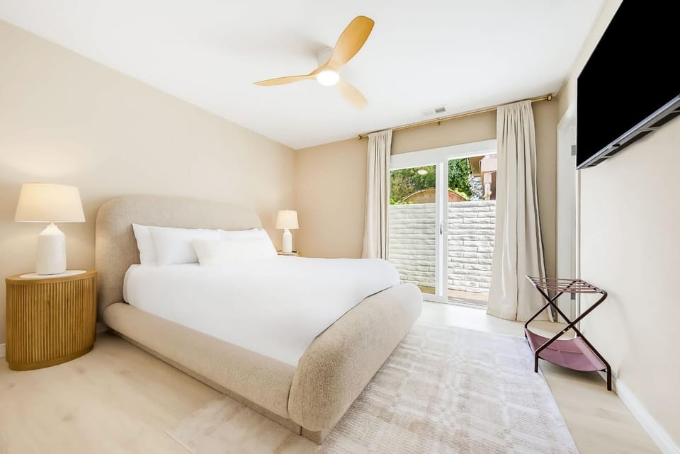 Casa Del Mar - Designer Home 1 Block to Beach House in Del Mar
