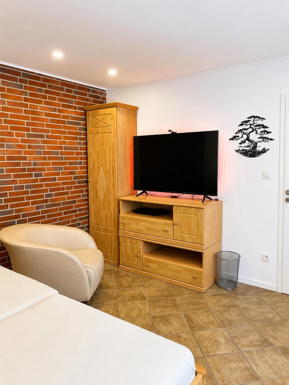 TV and multimedia, Bedroom