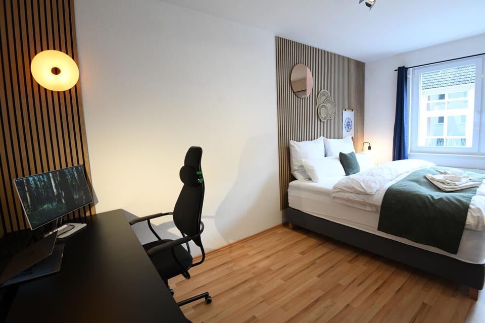 Bed, Photo of the whole room, Bedroom