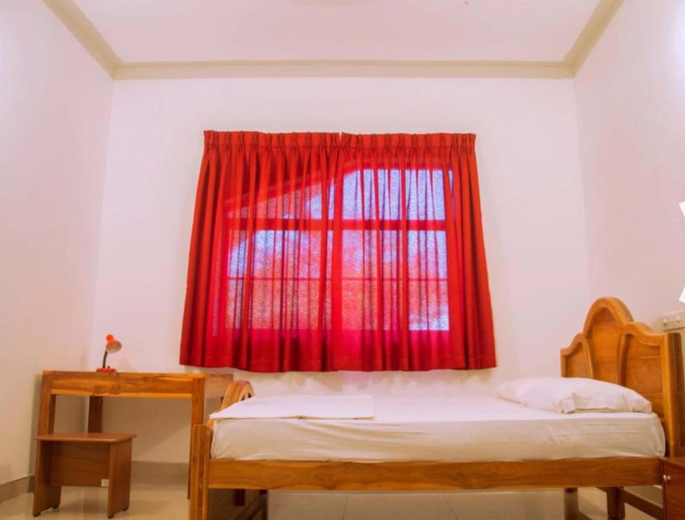 Saffron Guest Inn Bed and Breakfast in Sri Lanka