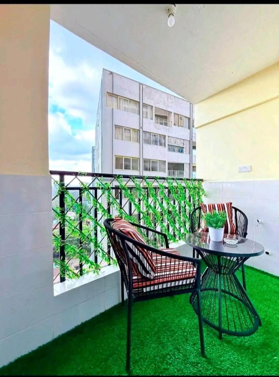 Staroot Comfort Home-Kilimani Apartment in Nairobi County