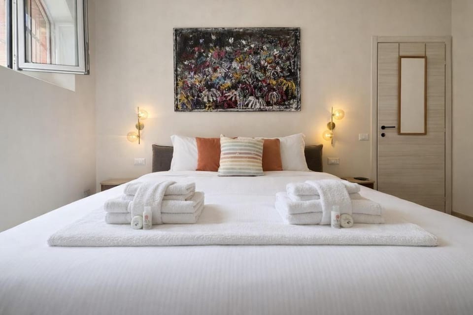 Heart of Rome Iconic Trastevere Stay for 4 guests Apartment in Rome