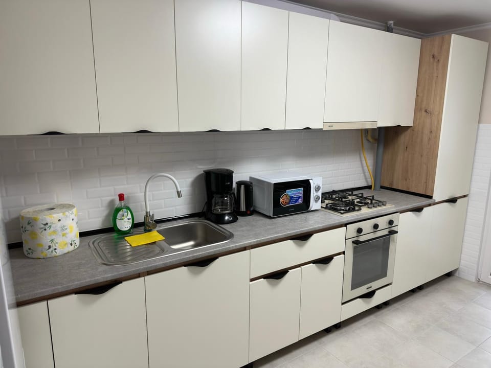 6 Min to Airport Apartment Apartment in Chișinău