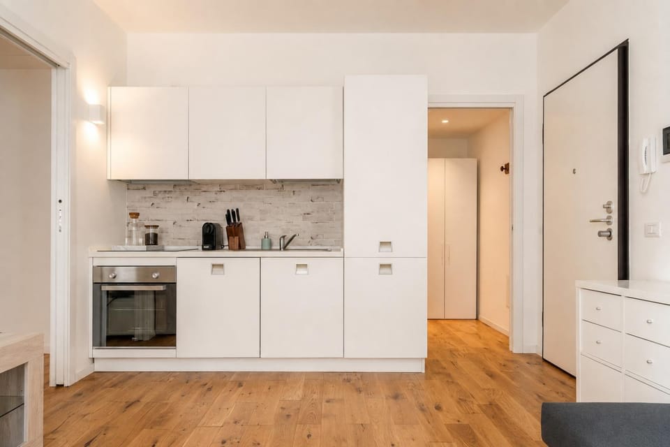 Kitchen or kitchenette