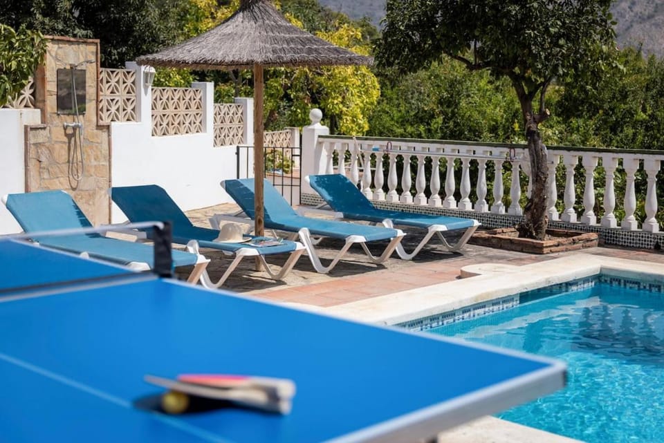 Villa Nerja with Pool, BBQ, Games & Fireplace Villa in Nerja