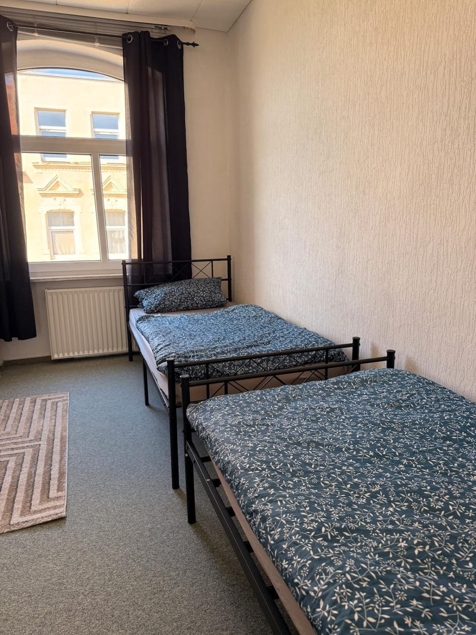 Bed, Bedroom, internet