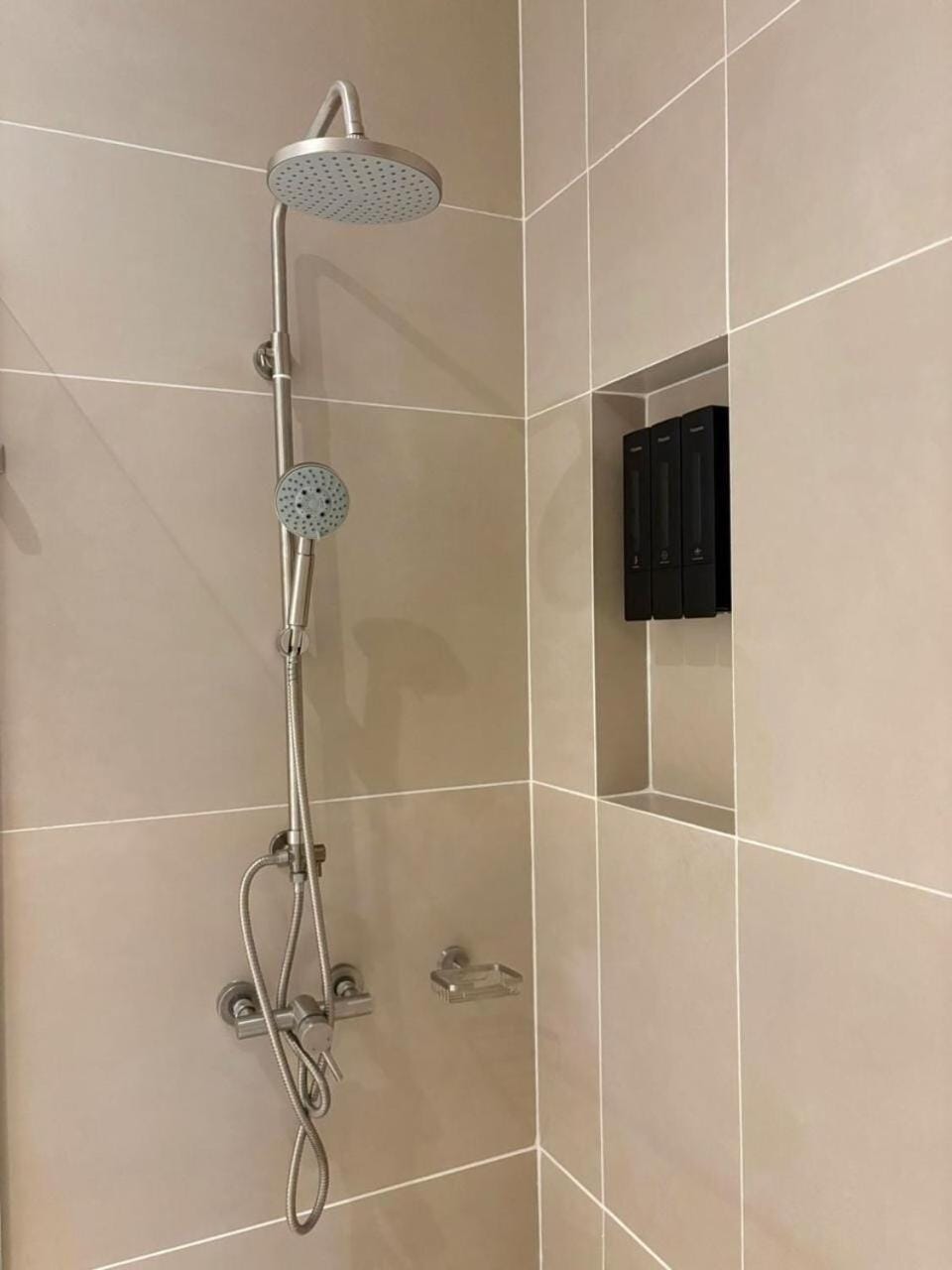 Amplio apartamento para 6 con piscina y playa en Baía Kristal Apartment in Bolivar
