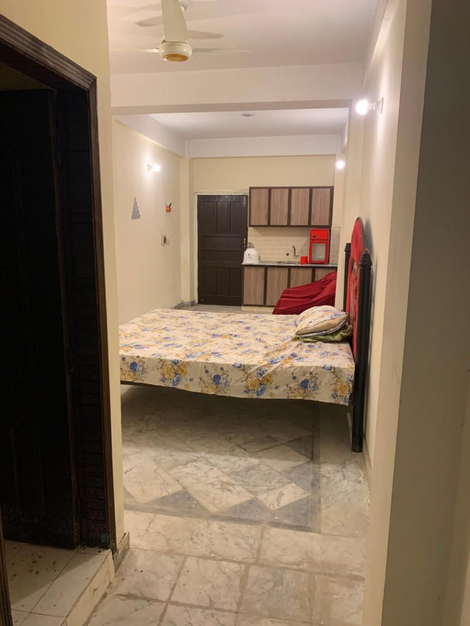 ZOYO Rooms F17 Markaz Islamabad Apartment in Islamabad Capital Territory