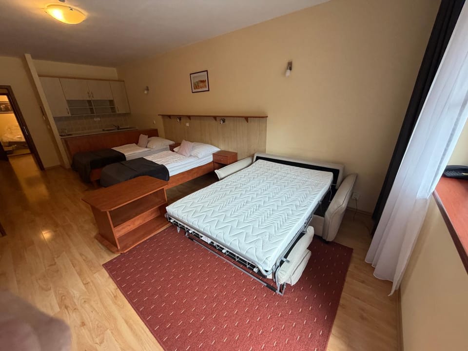 Bed, Photo of the whole room