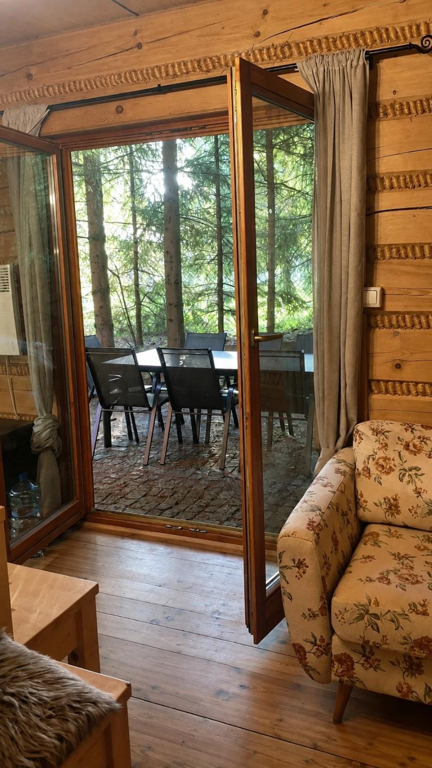 View (from property/room), Balcony/Terrace, Seating area