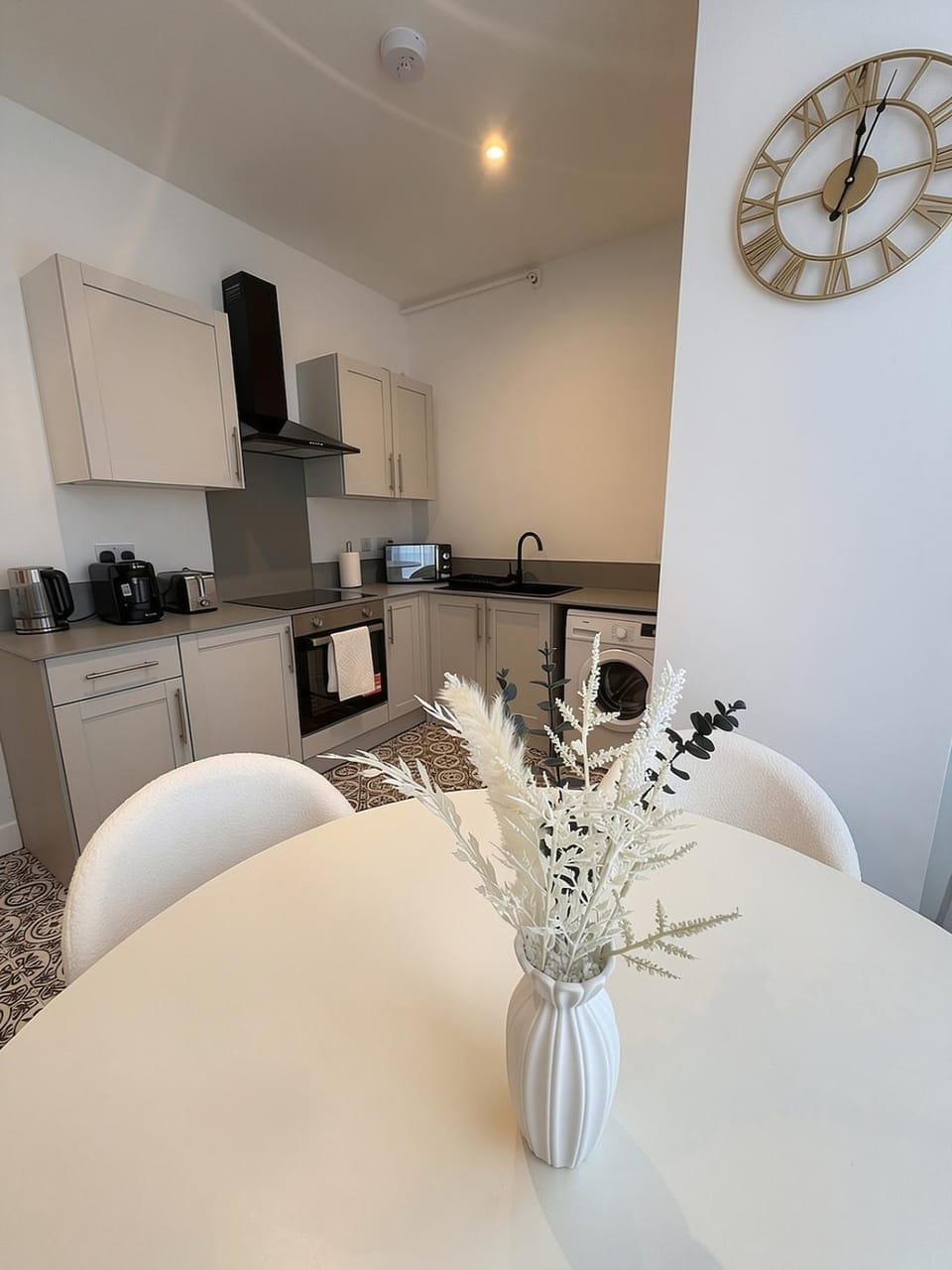 Elegant Stay - Mowbray Park Apartment in Sunderland