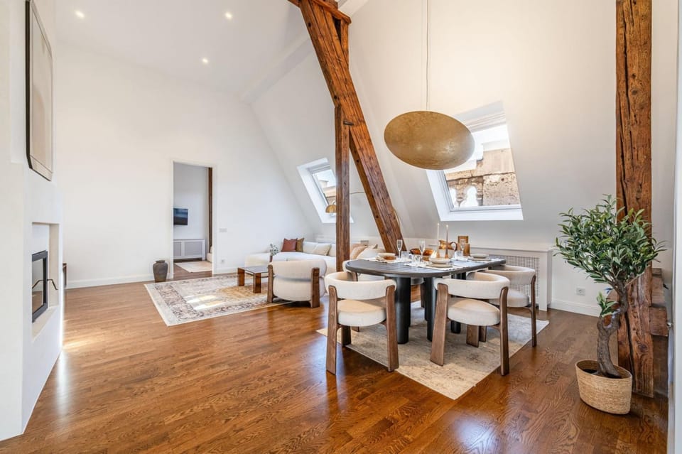 Penthouse Egyetem tér, Budapest V Apartment in Budapest
