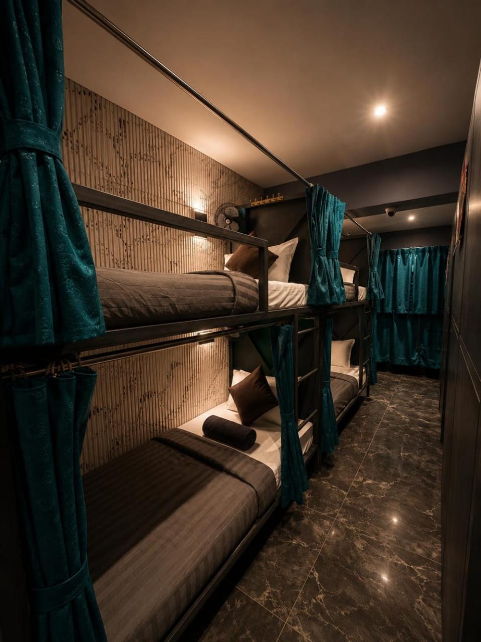 bunk bed