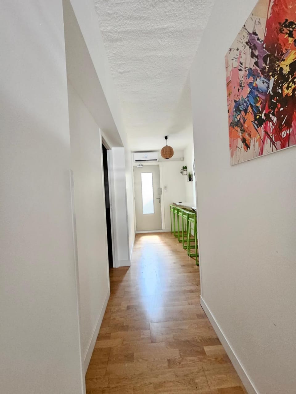très belle chambre1 prive calme 100 de métro Vacation rental in Toulouse