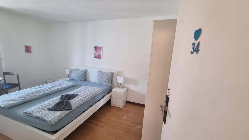 Privat Zimmer bis 4 Personen Apartment in Lucerne