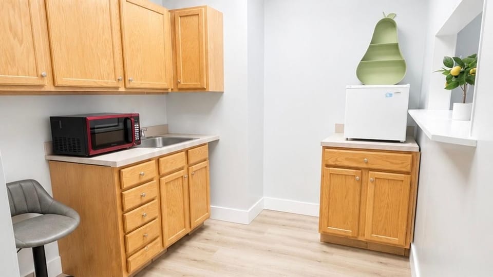 Downtown Hideaway Apartment in Waterbury