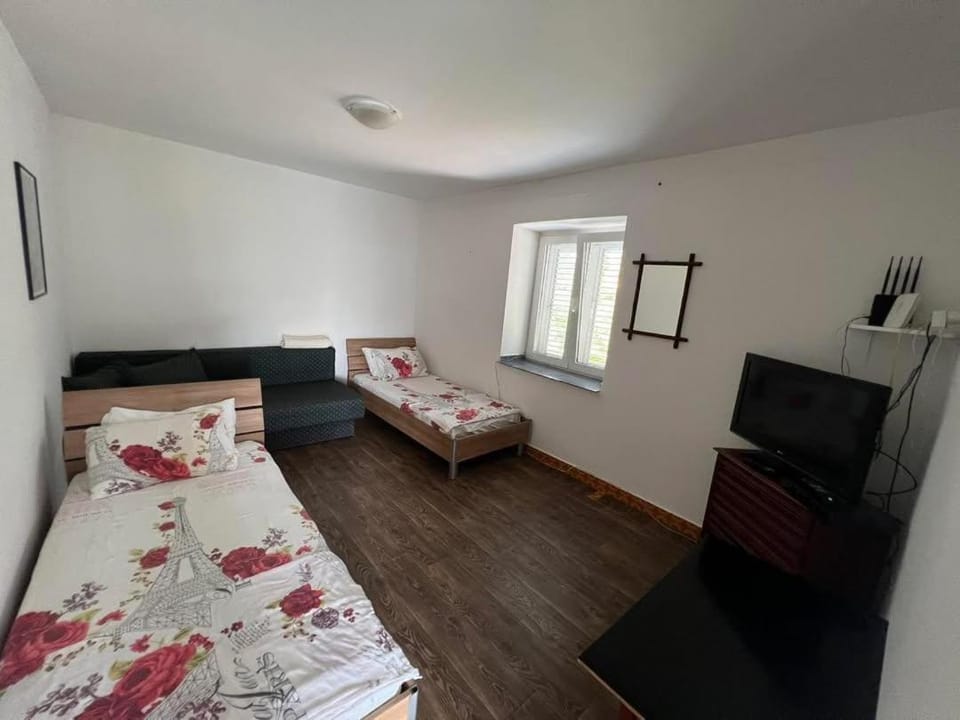 Paradiso Apartment Apartment in Budva Municipality