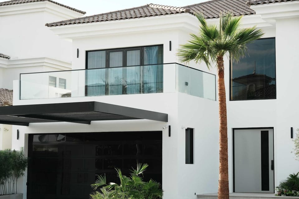 Property building, Day