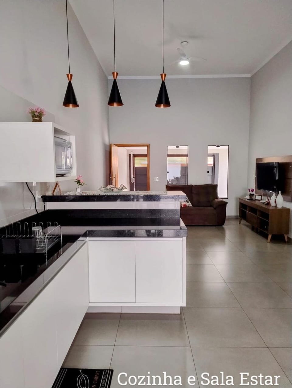 Casa Nova, 3 quartos com ar e piscina aquecida 35 graus House in Olímpia