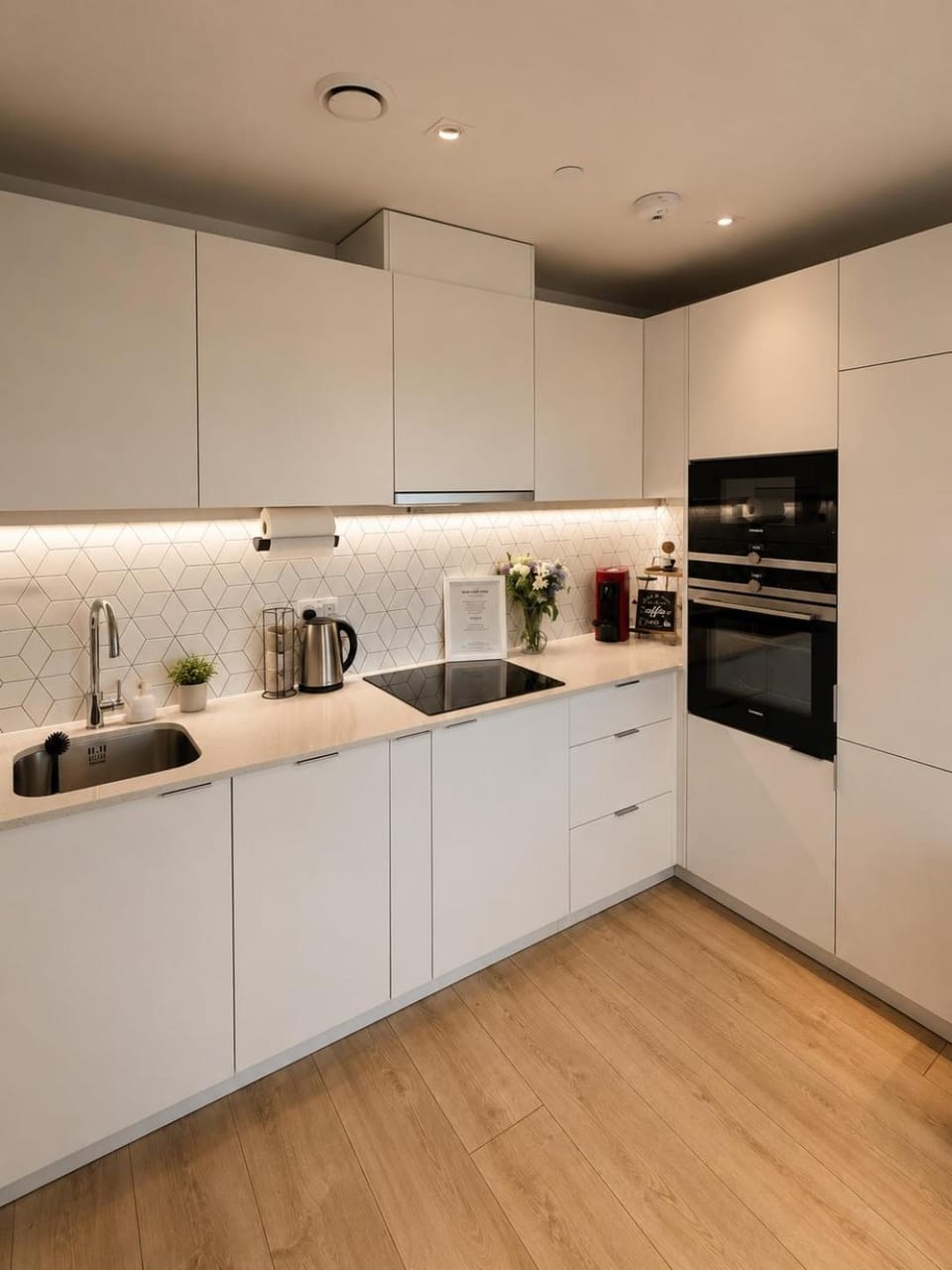 Luxury Apartment Gym, Cinema, work hub & Game Room Apartment in Kingston upon Thames