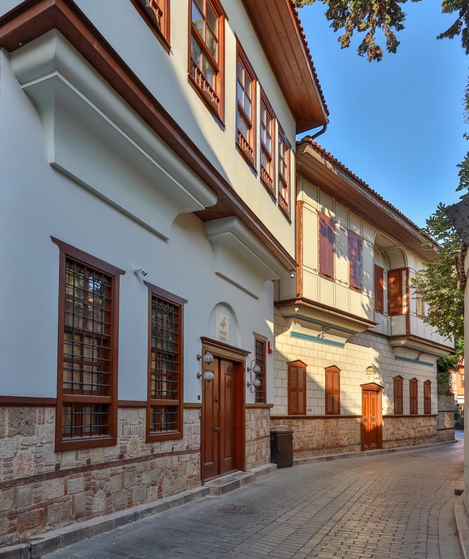 Property building, Street view
