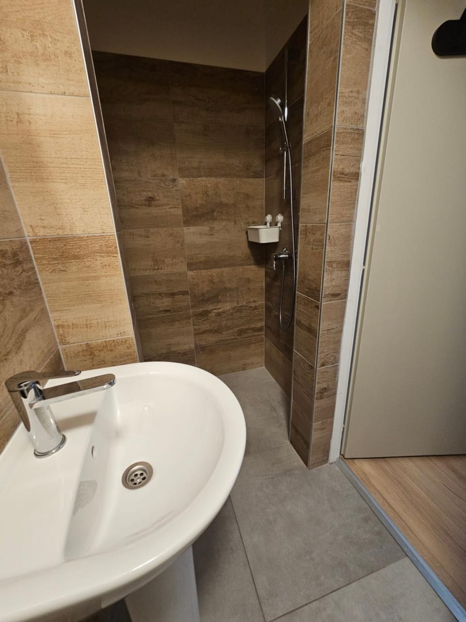 Belle chambre 6 très proche métro mermoz Vacation rental in Toulouse