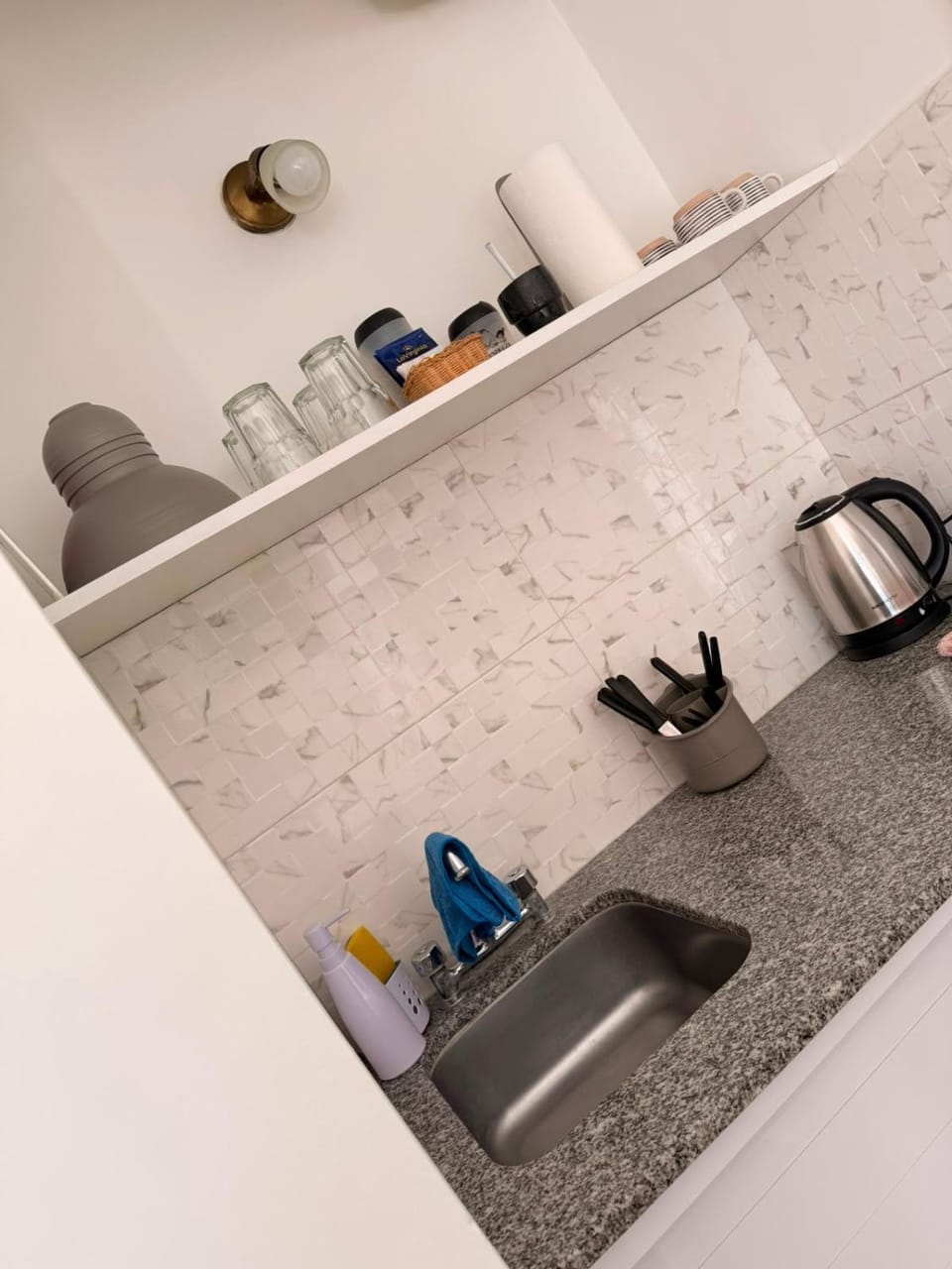 Coffee/tea facilities, Kitchen or kitchenette