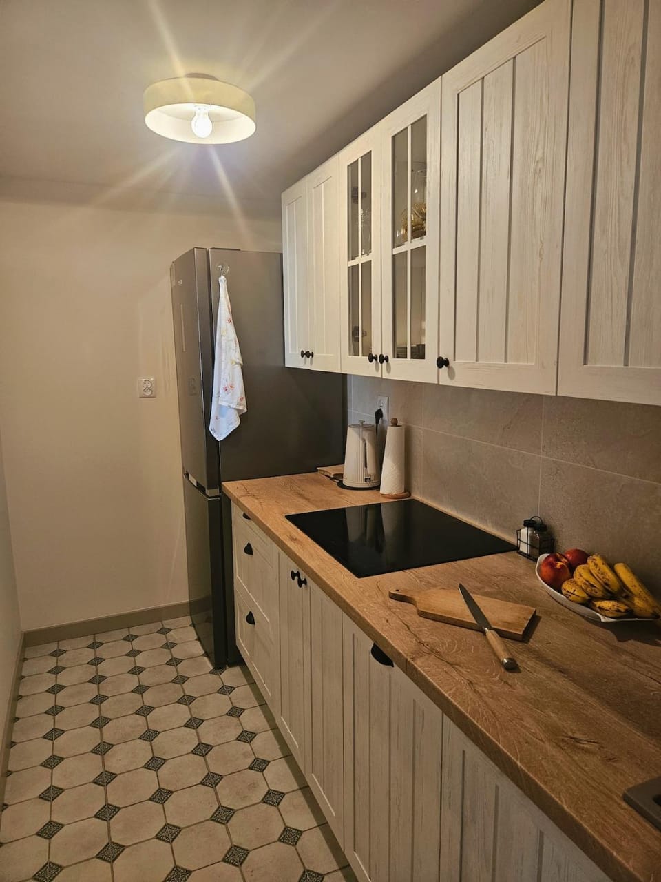 Kitchen or kitchenette, pet friendly, stove