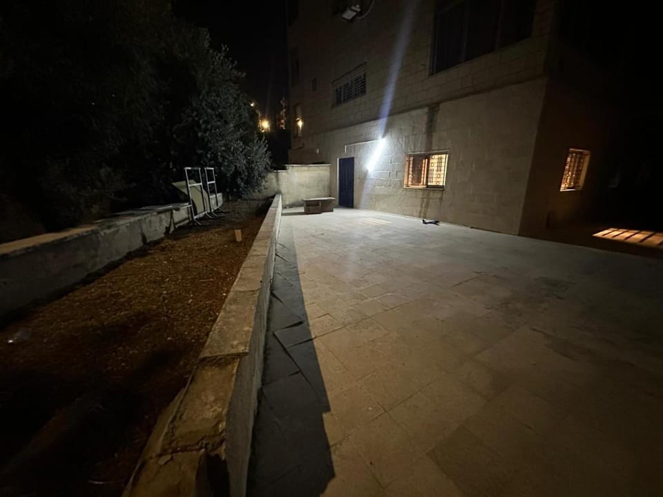 Property building, Balcony/Terrace