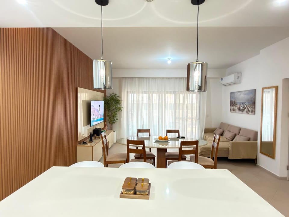 Communal lounge/ TV room, Living room, Seating area, air conditioner